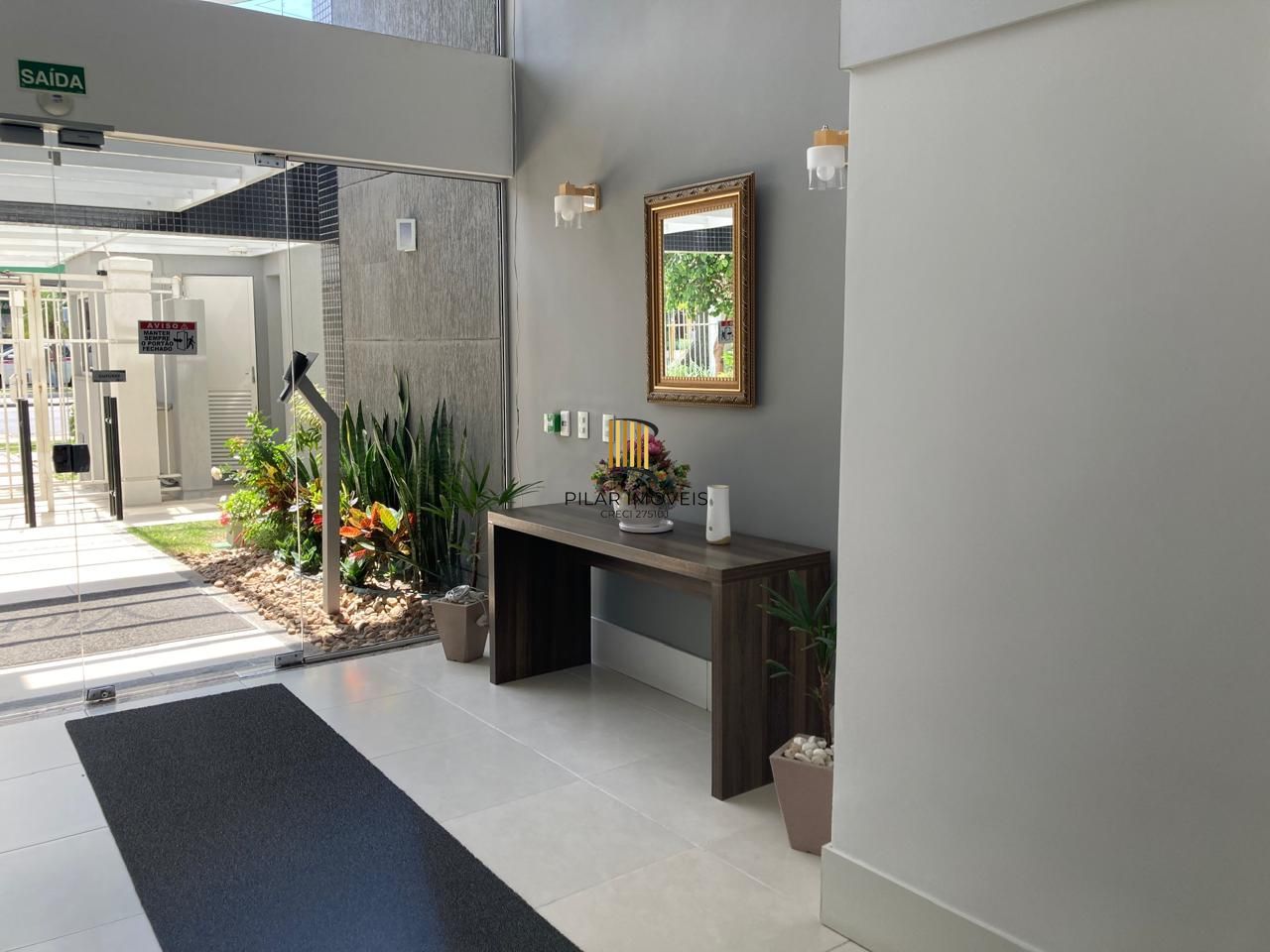 Apartamento 2 dormitórios com suíte e vaga coberta escriturada