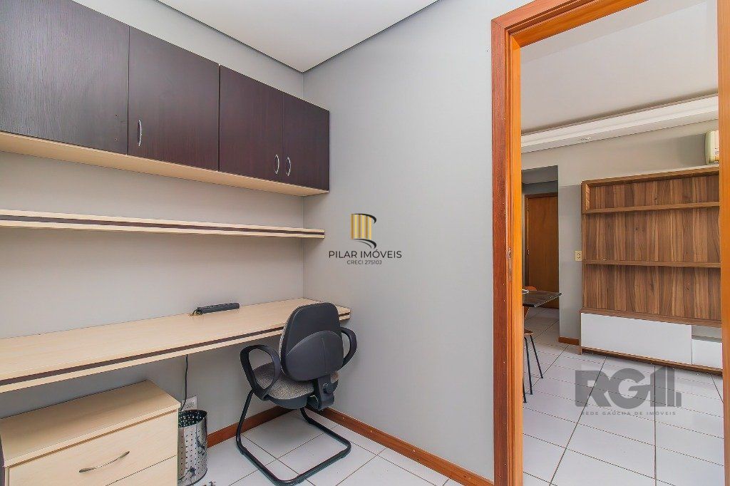 Apartamento 2 dormitórios, com suíte e churrasqueira