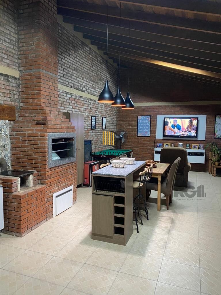 CASA EM CONDOMÍNIO - 3 dorms. - 3 vagas - 150 m² - VIAMÃO