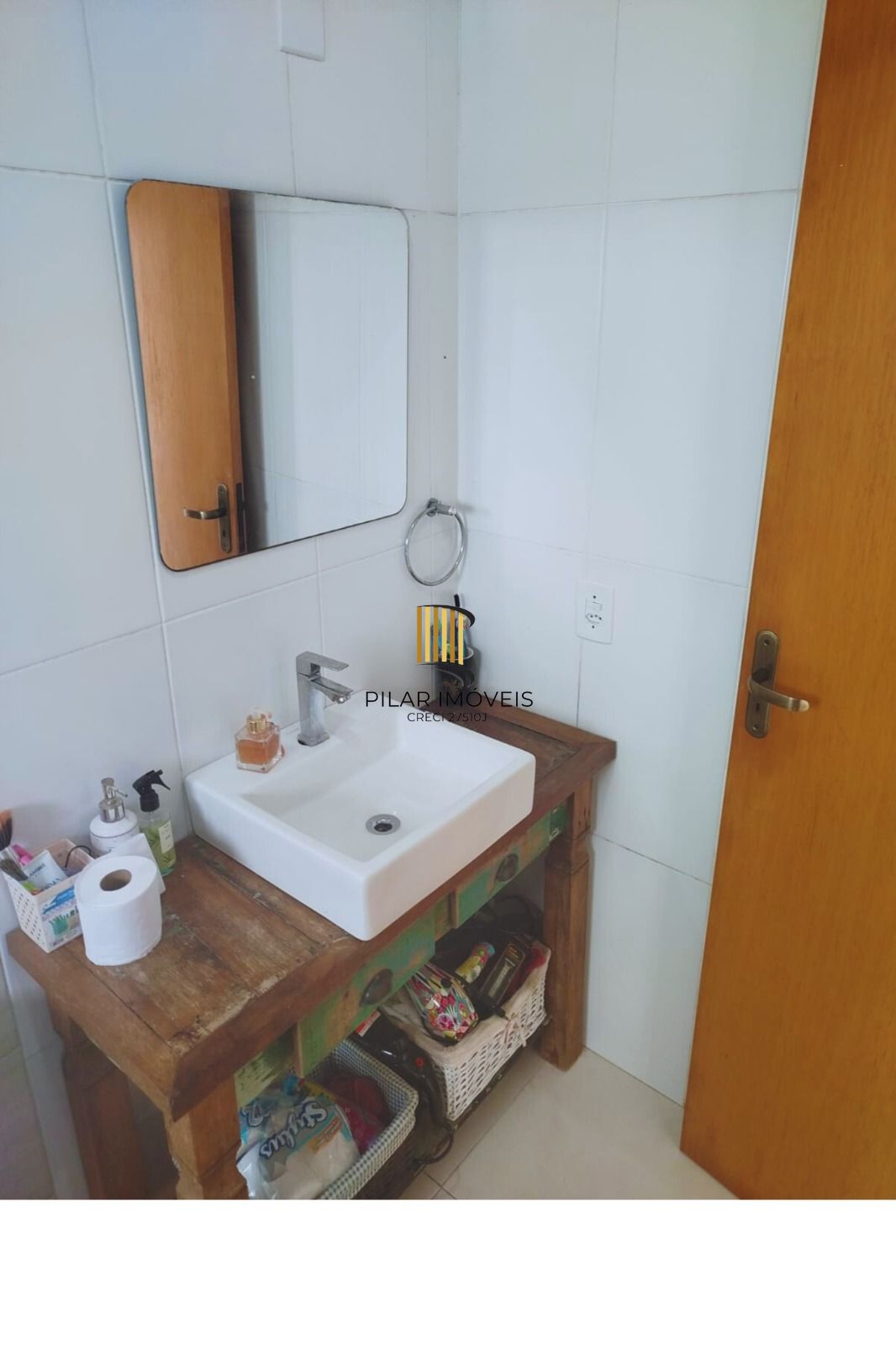 Sobrado à Venda – Conforto, Segurança e Vista Incrível para o Guaíba