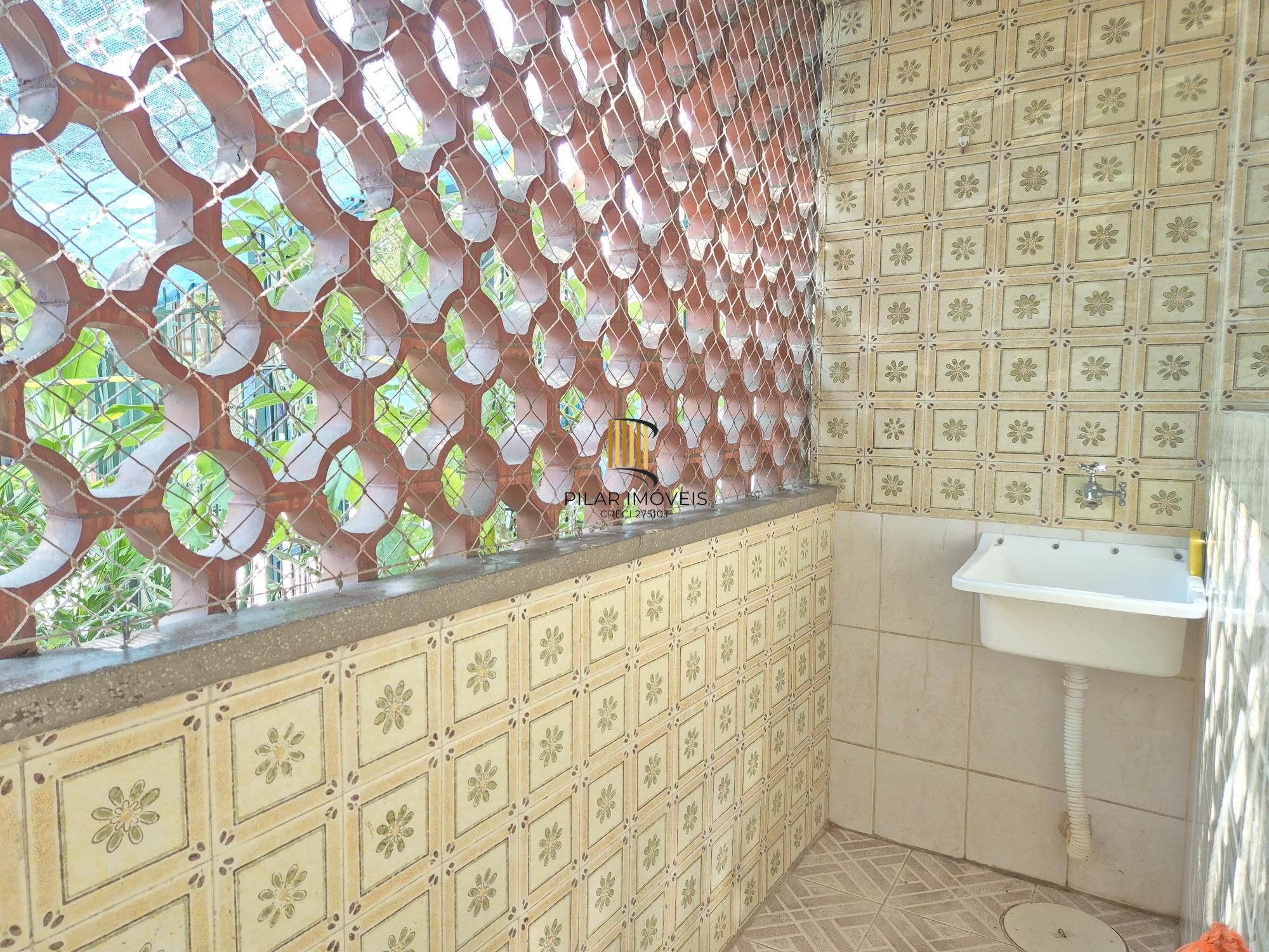 Um dormitório em 50m²