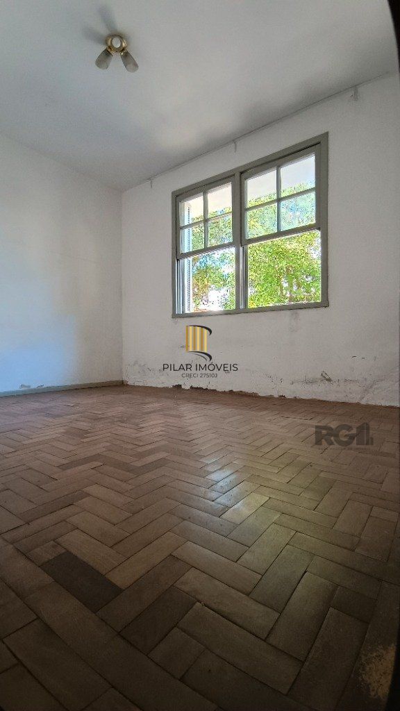 Apartamento de 2 dormitórios, 62m², térreo, frente leste/norte - BAIRRO AUXILIADORA