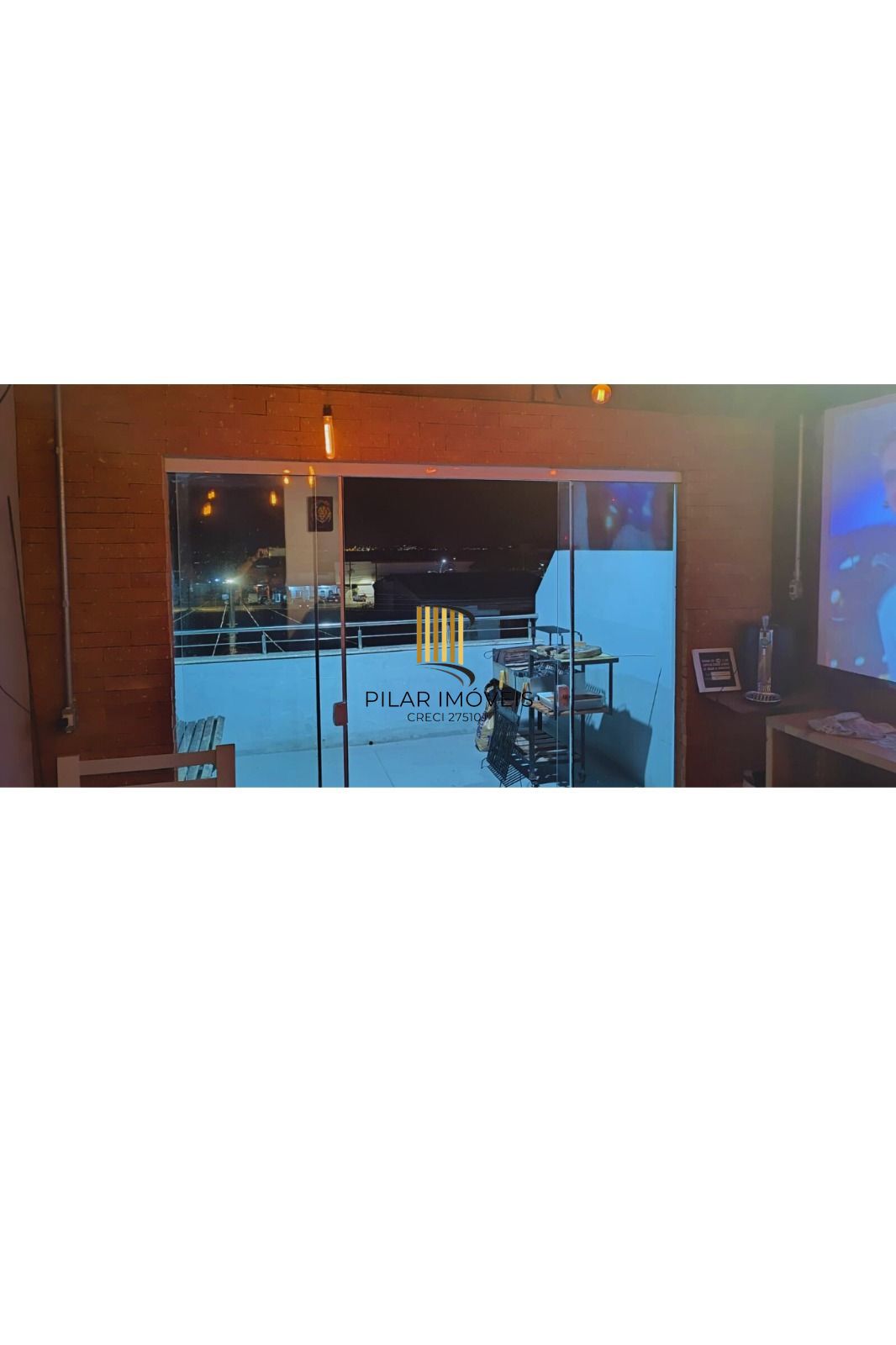 Sobrado à Venda – Conforto, Segurança e Vista Incrível para o Guaíba