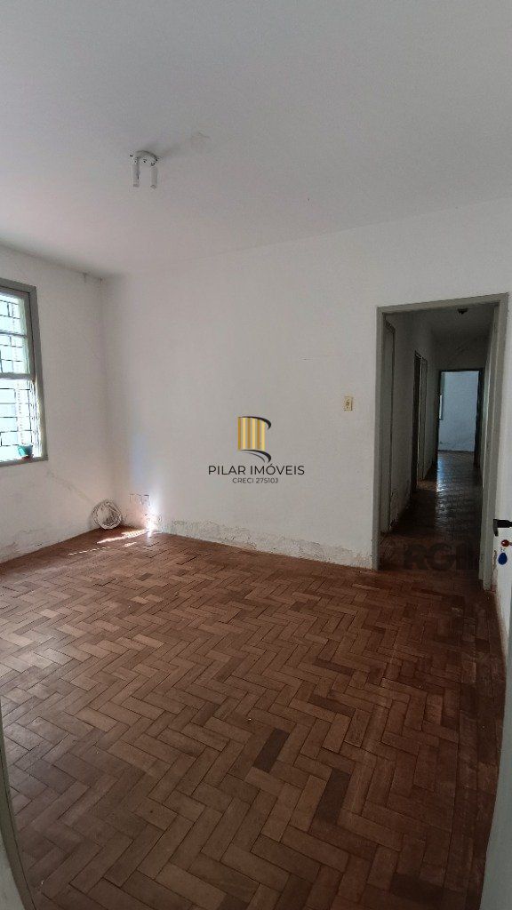 Apartamento de 2 dormitórios, 62m², térreo, frente leste/norte - BAIRRO AUXILIADORA