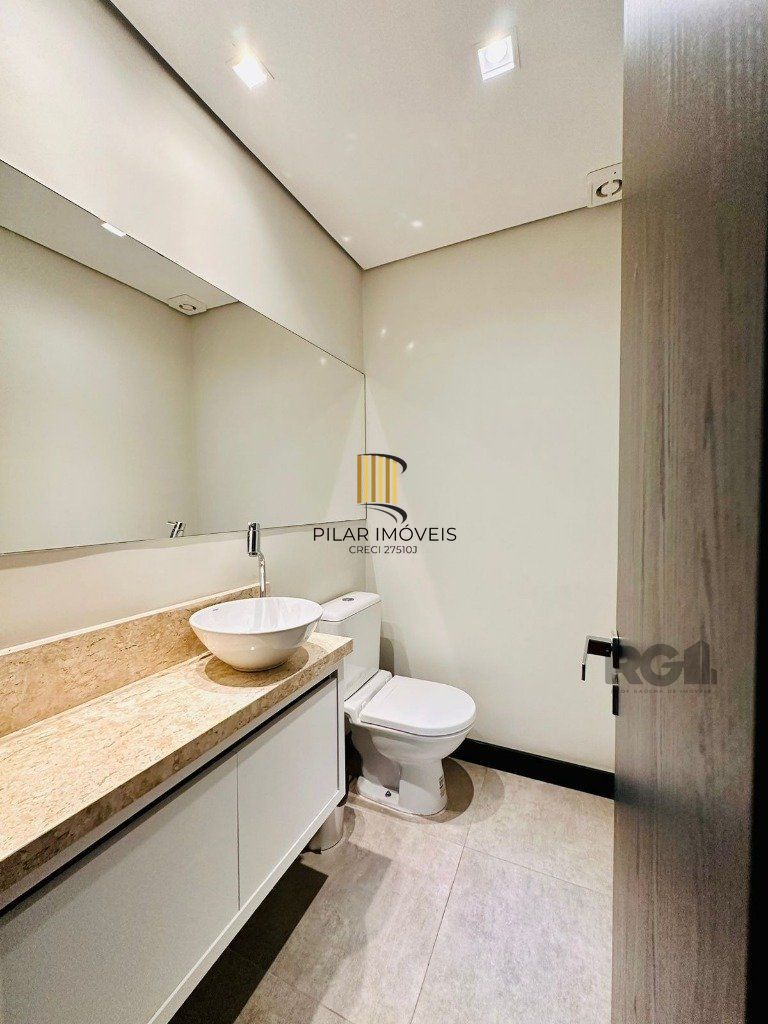 Sala comercial 2 vagas 227m² Menino Deus