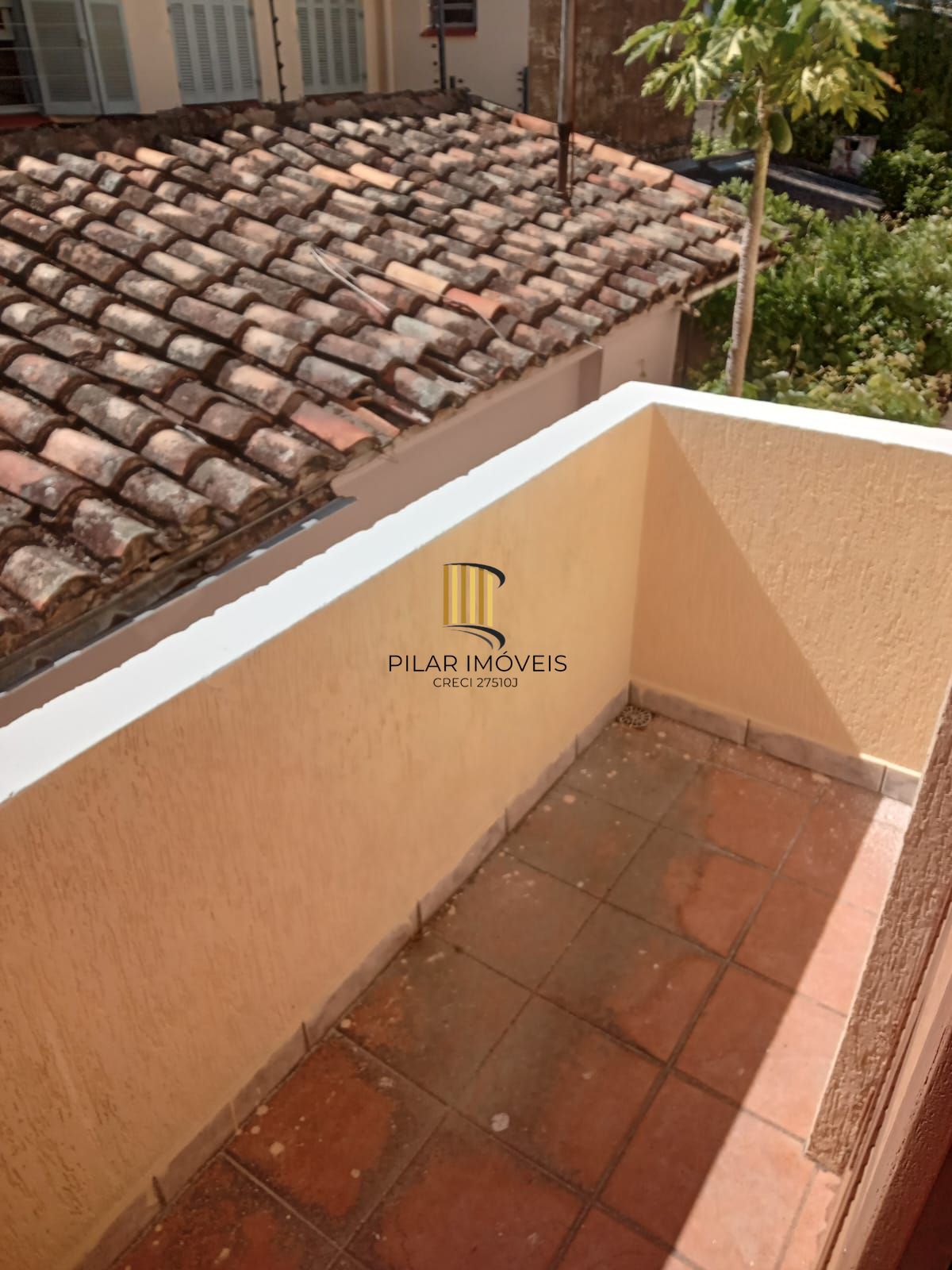 Ótima Casa com 4 Dormitórios no Bairro Cidade Baixa