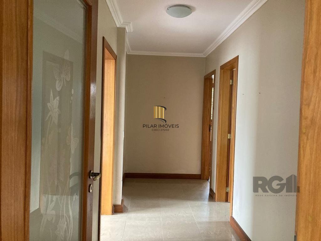 Apartamento - 3 dormitórios - 144,71 m² - Menino Deus