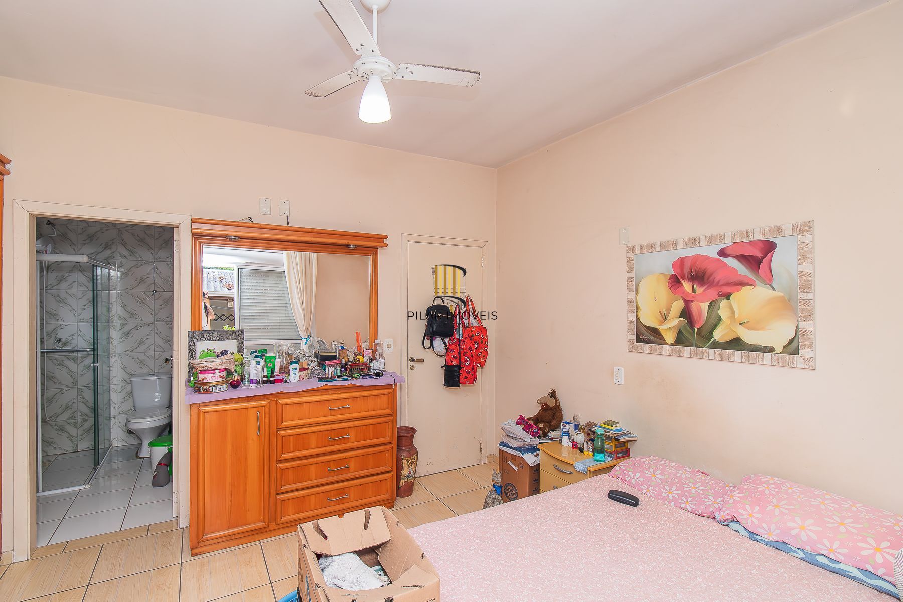 Casa 4 dormitórios - 1 vaga -  330m² Menino Deus