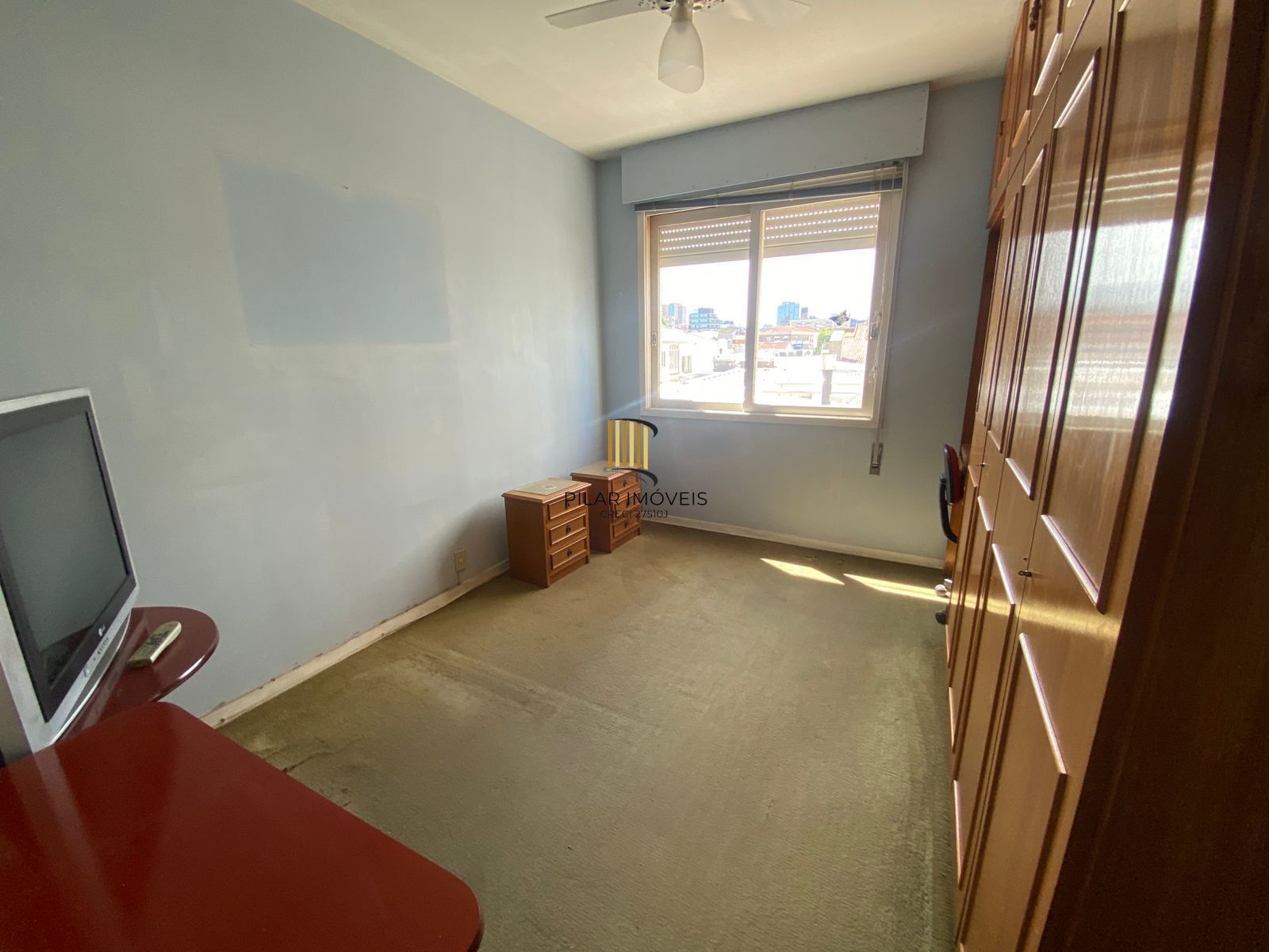 3 dormitório sendo 1 suite, vaga de garagem, bairro Menino Deus