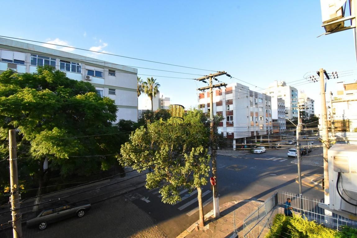 APARTAMENTO DE 1 DORMITÓRIO NO MENINO DEUS