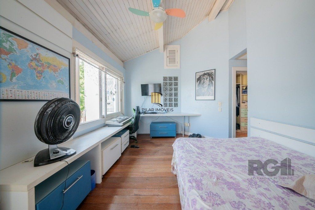 Casa - 4 suítes - 3 vagas - 350 m² - BAIRRO CHÁCARA DAS PEDRAS