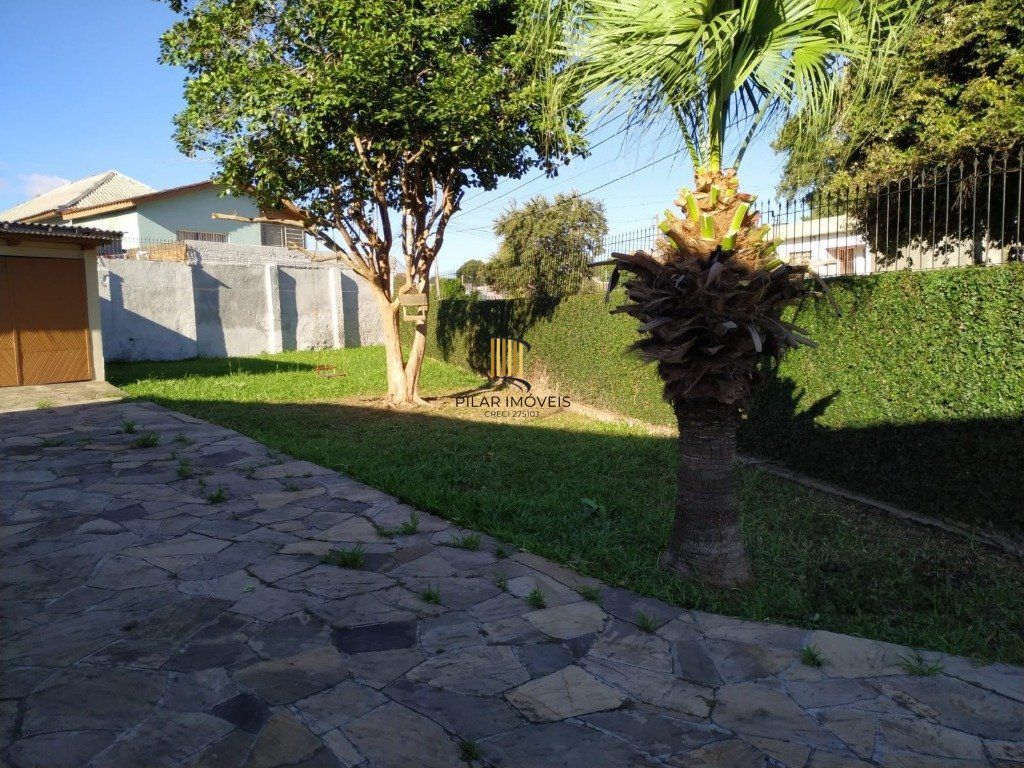 Casa térrea em ótimo estado.