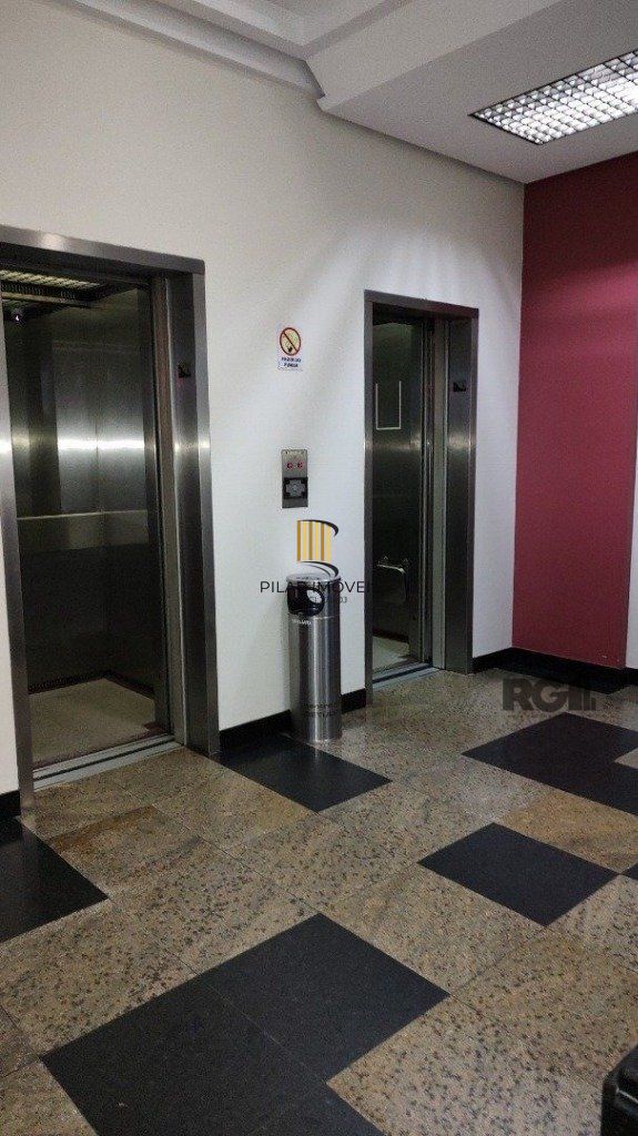 SALA - 41 M² - 1 VAGA -   MENINO DEUS