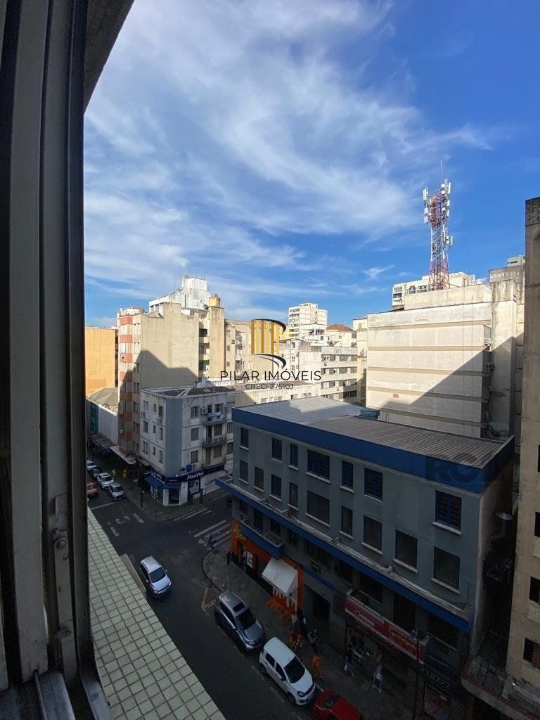 apartamento - 2 dorms- 1 vaga - Centro Histórico