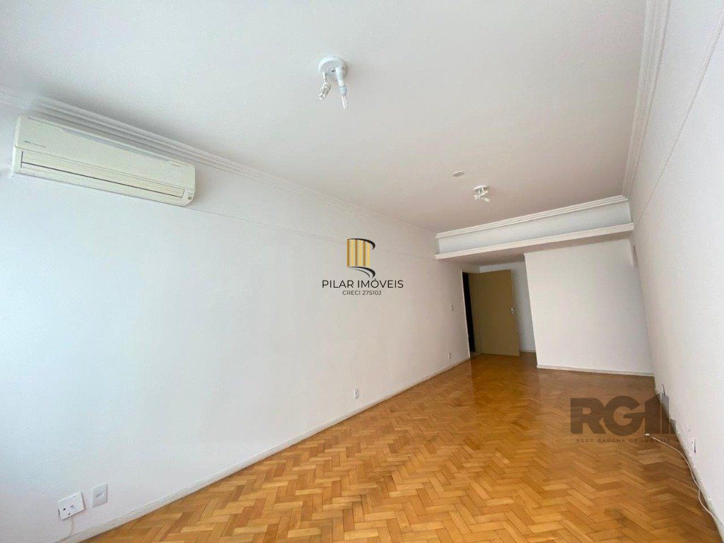 Apartamento - 3 Dormitórios - vaga -  99,83 m² Privativos - MOINHOS DE VENTO