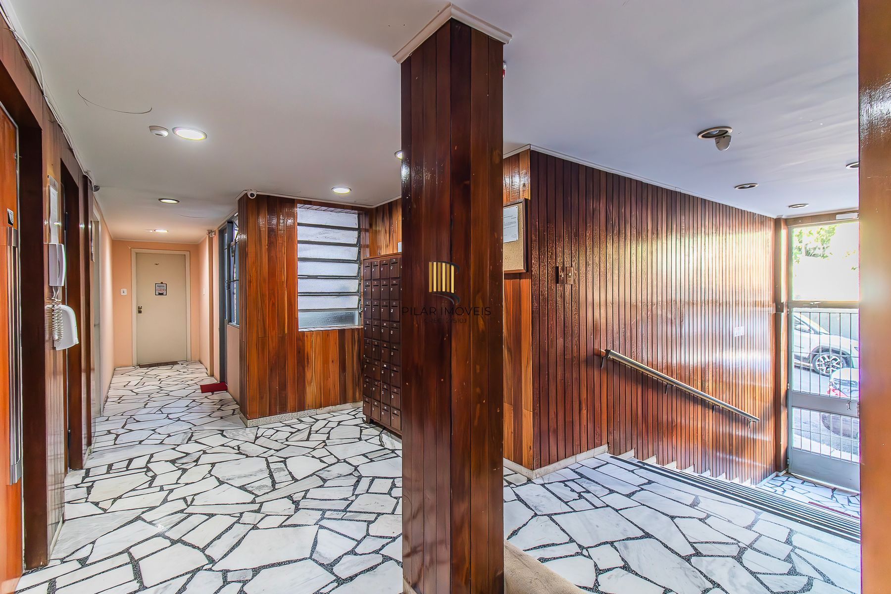 Apartamento 2 dormitórios no bairro Centro Histórico