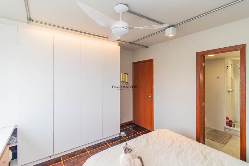 3dormitórios com dependência, reformado.