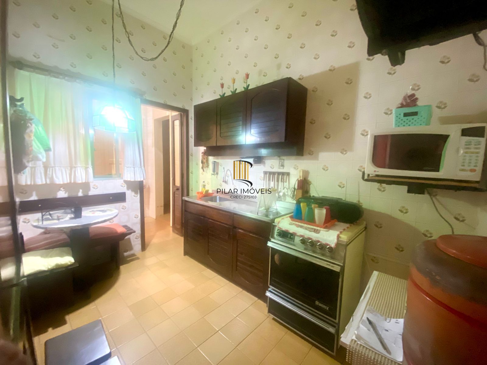 Apartamento garden 3 dormitórios 2 banheiros 128m2 e vaga coberta, Menino Deus