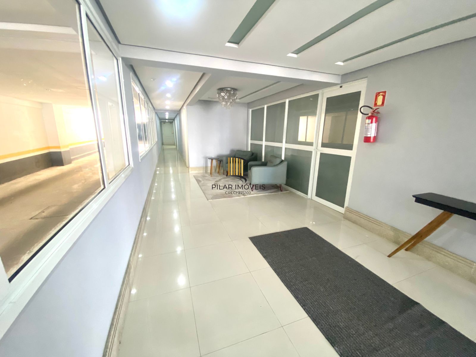 Apartamento 1 dormitório, lavabo e suite, vaga de garagem , 44m2