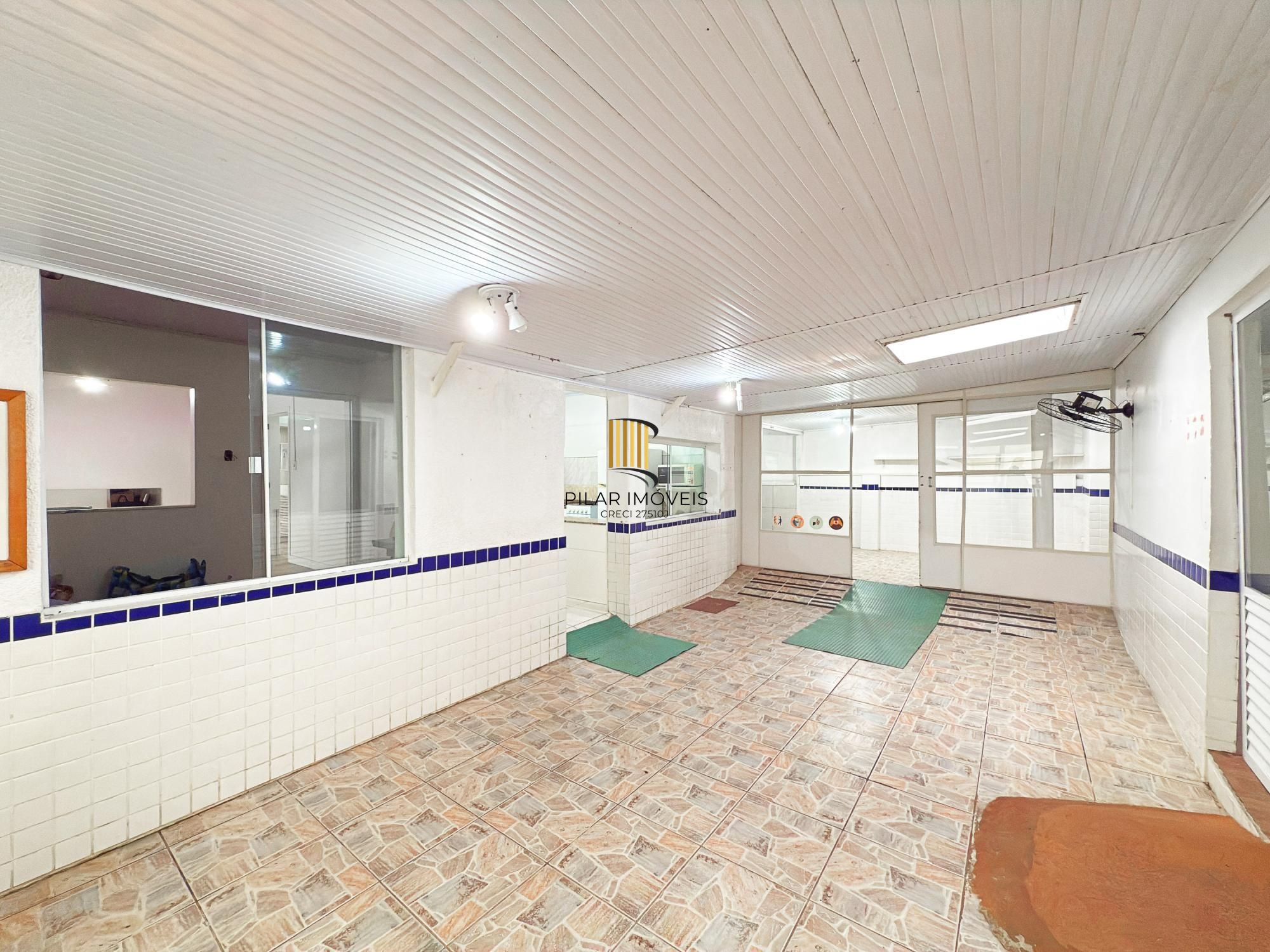 Excelente casa residencial/Comercial para vender no bairro cristo Redentor