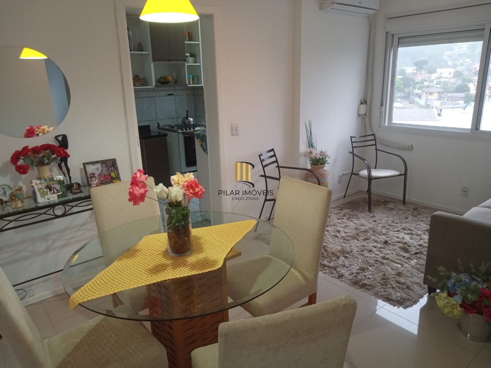 Apartamento diferenciado, dois dormitórios - Estacionamento