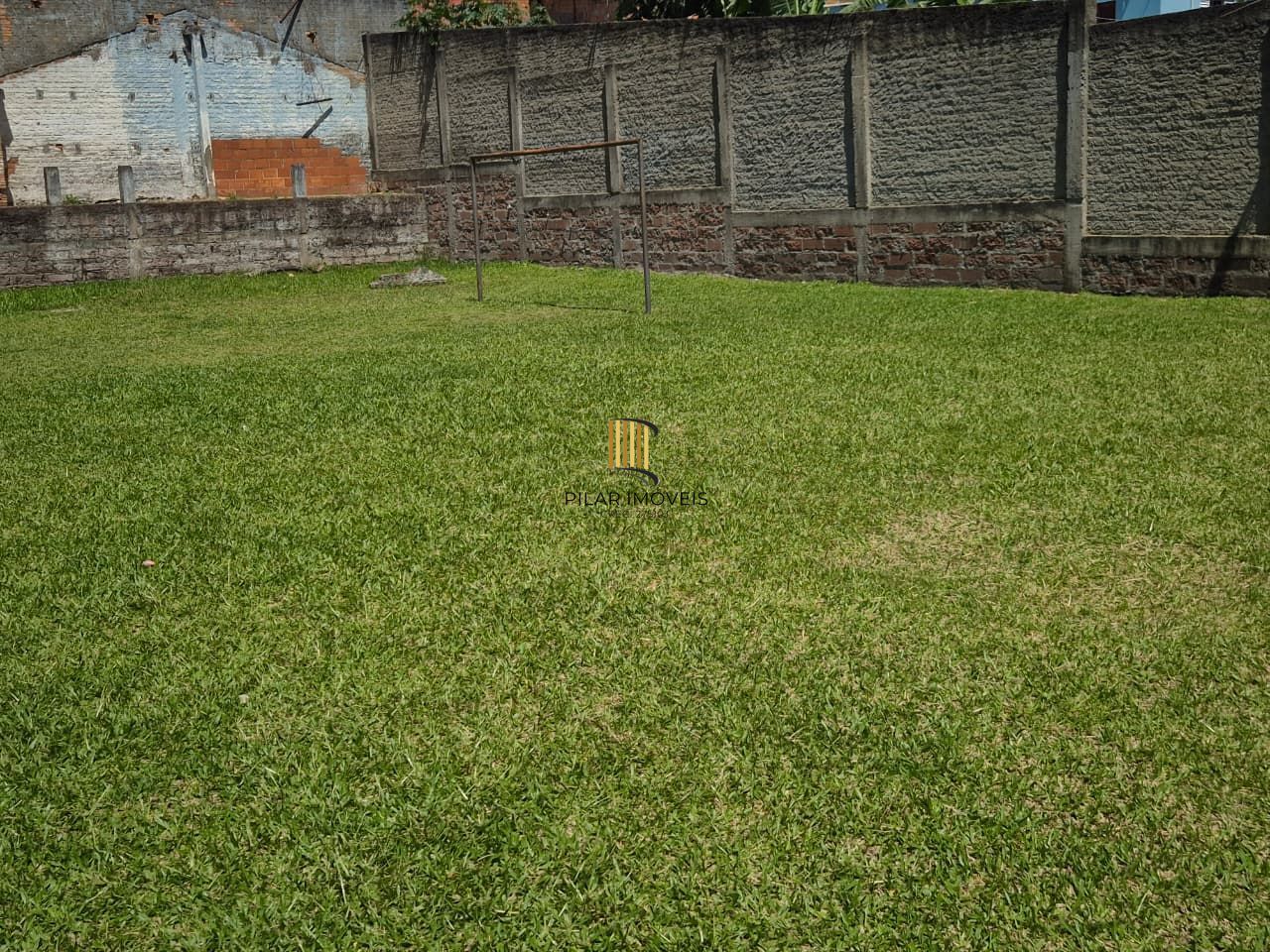 2dormitórios, térreo com vaga