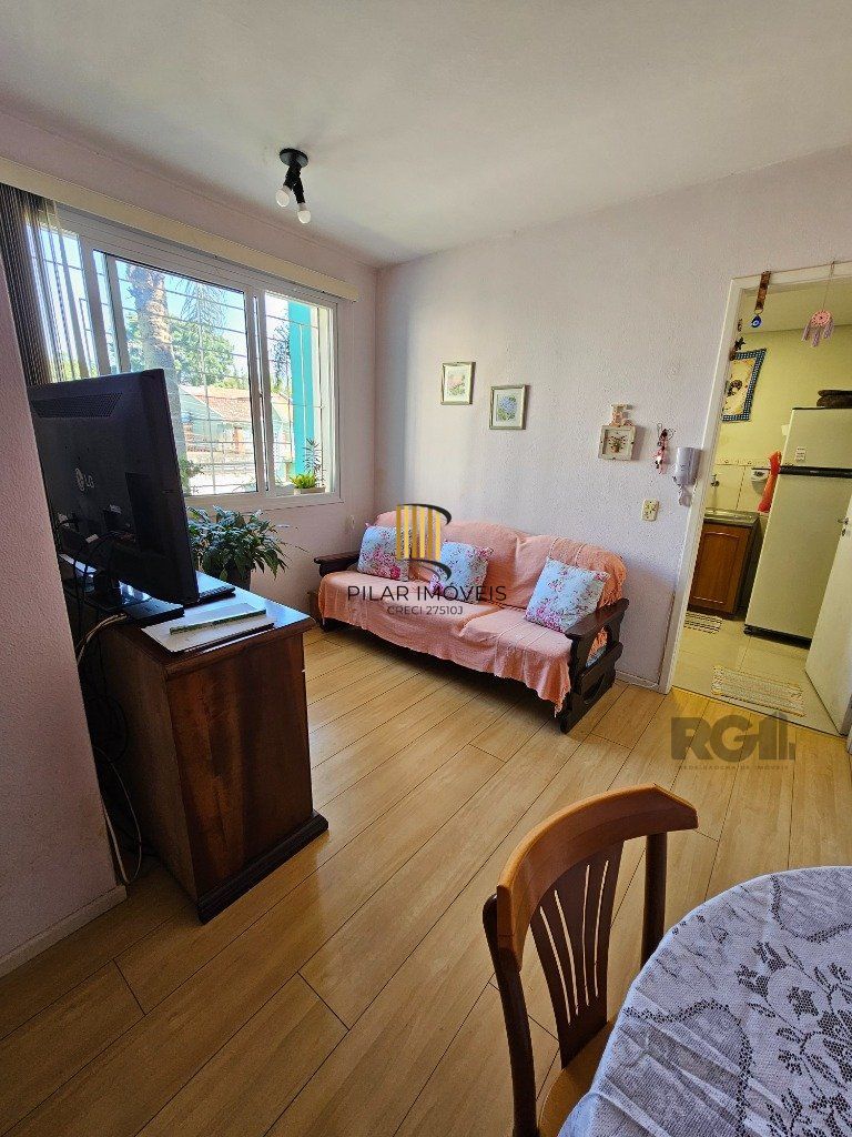 Apto 2 dorm com vaga no Morro Santana