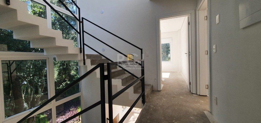 Casa Condominio para Venda - 459.77m², 3 dormitórios, sendo 3 suites, 3 vagas - Pedra Redonda