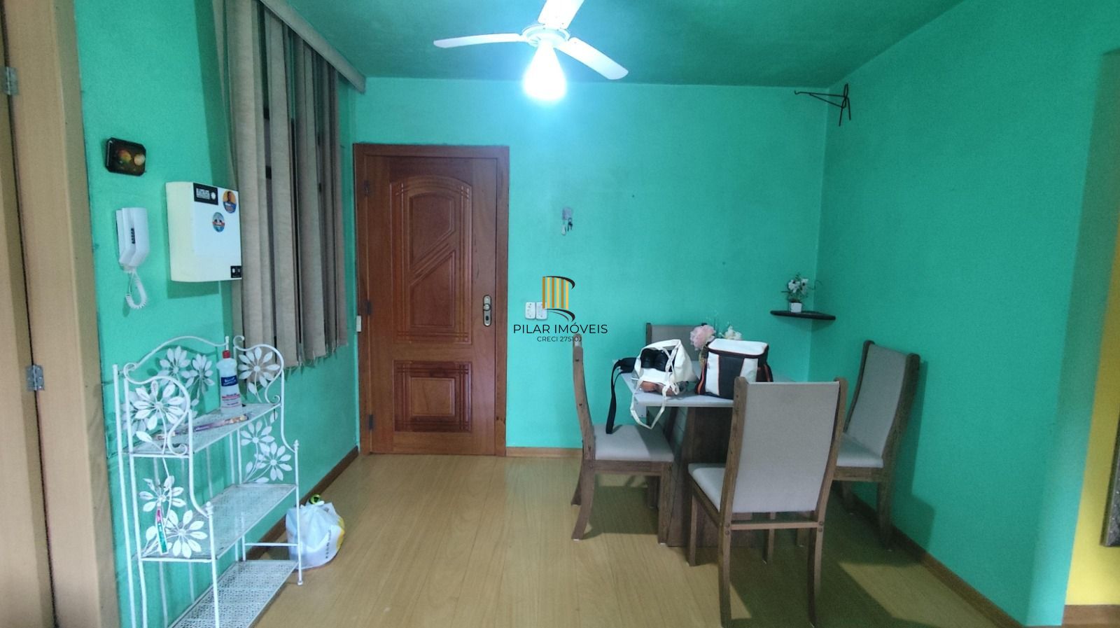 Apartamento 1 dormitório mobiliado .