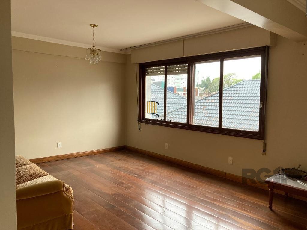 Apartamento - 3 dormitórios - 144,71 m² - Menino Deus