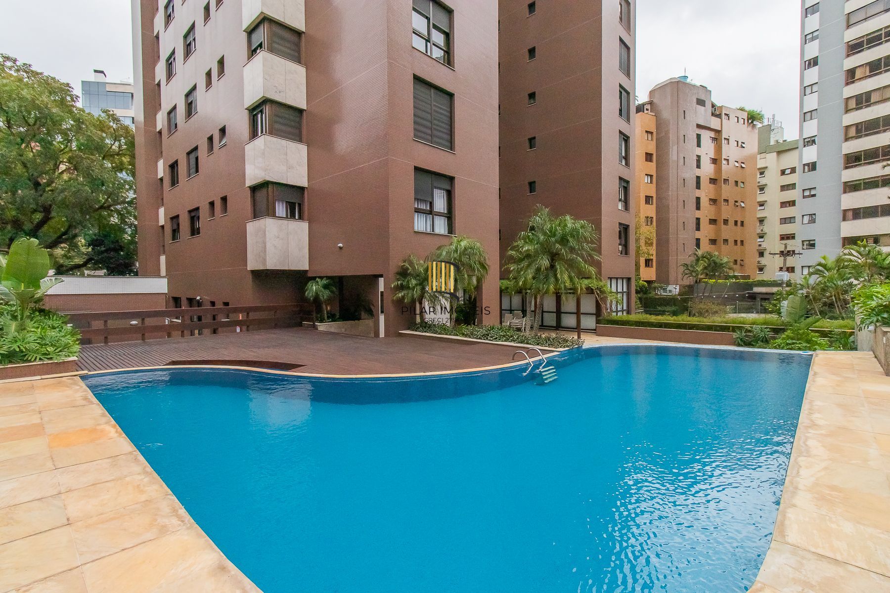 Apartamento cobertura - 4 dorms.  6 vagas - 500 m² -  Auxiliadora