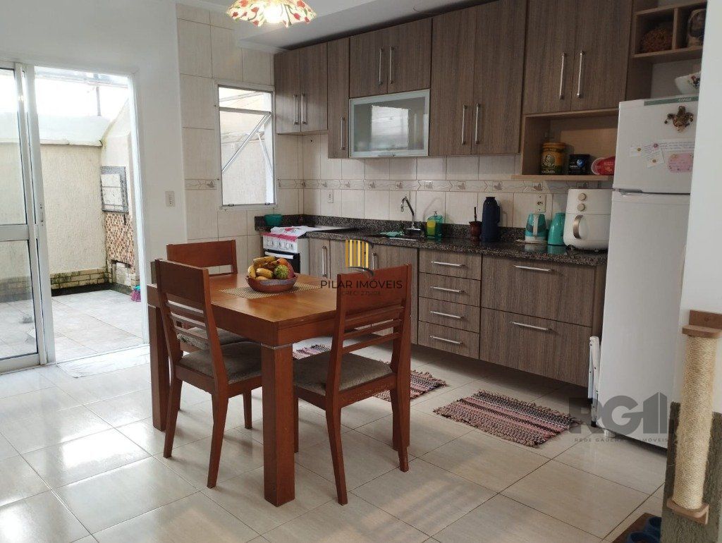 CASA - 2 dorms -  1 vaga - 97,20 m² - ABERTA DOS MORROS