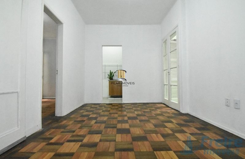 Apartamento térreo um Dormitório Bairro Floresta