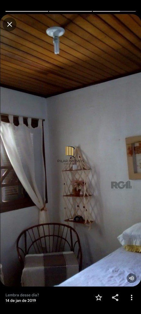 CASA -  2 dorms - 2 vagas - 57,00 m² - CIDREIRA