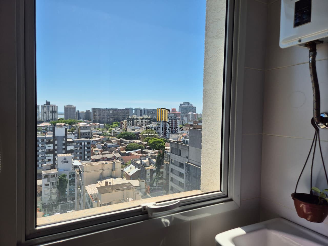 2D com vaga dupla e infra completa