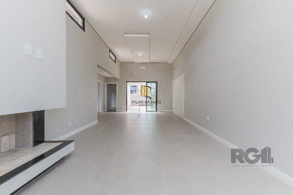 CASA EM CONDOMINIO - 3 dorms.-  3 vagas - 155 m² - GRAVATAÍ