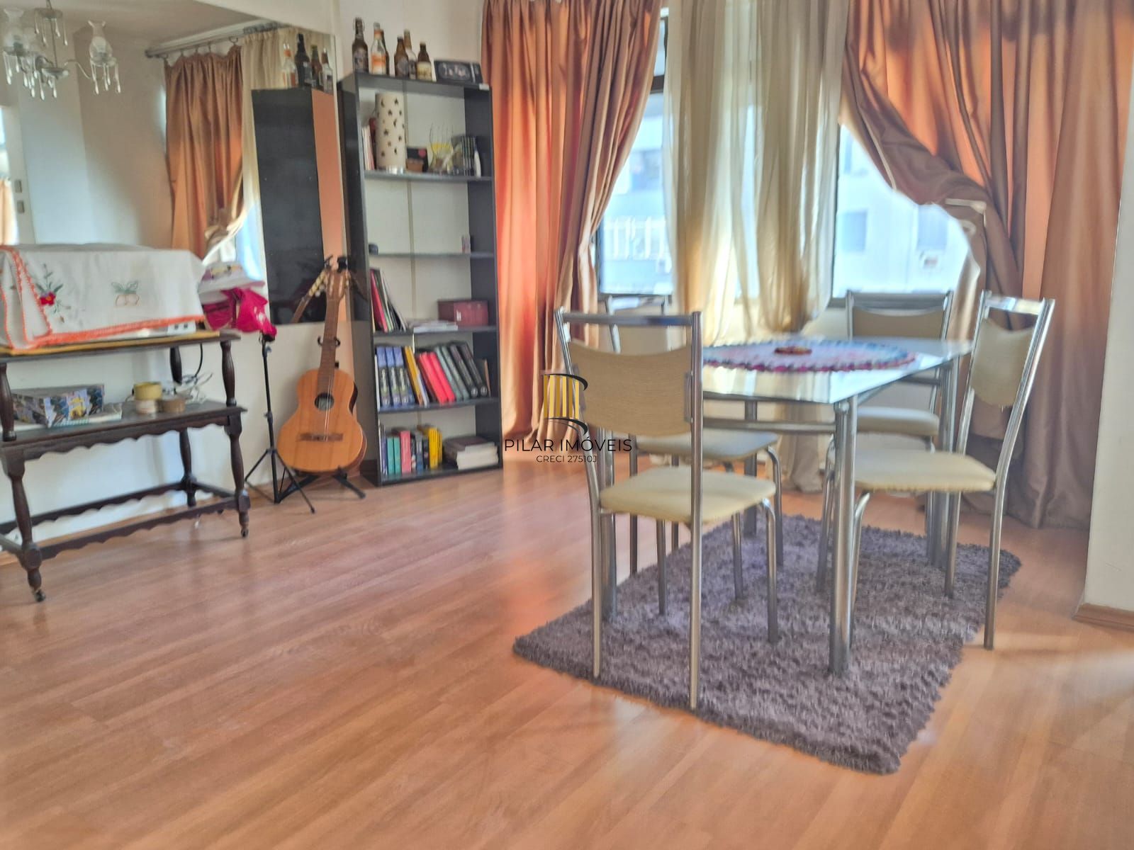 3 Dormitórios transformado em um com closet