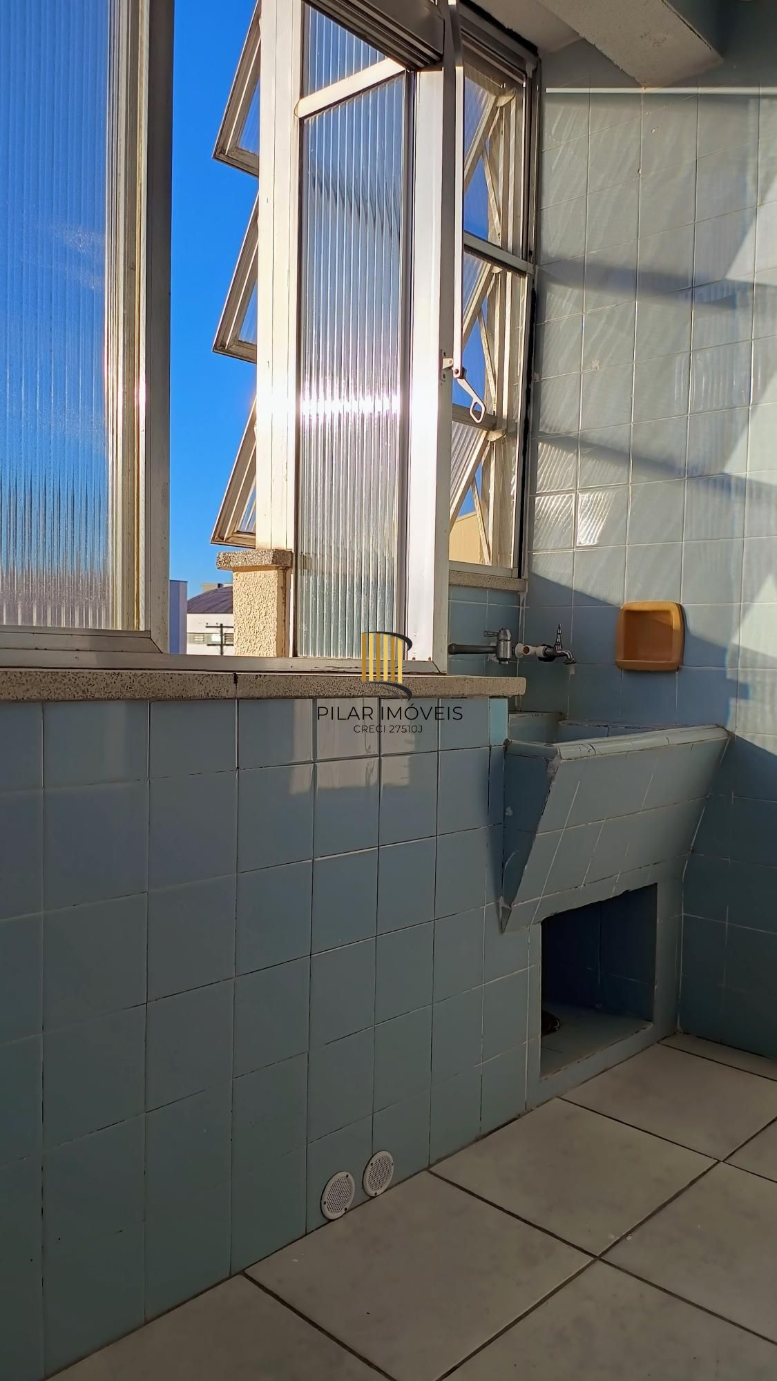 Apartamento 3 dormitórios 1 vaga no Bairro Floresta