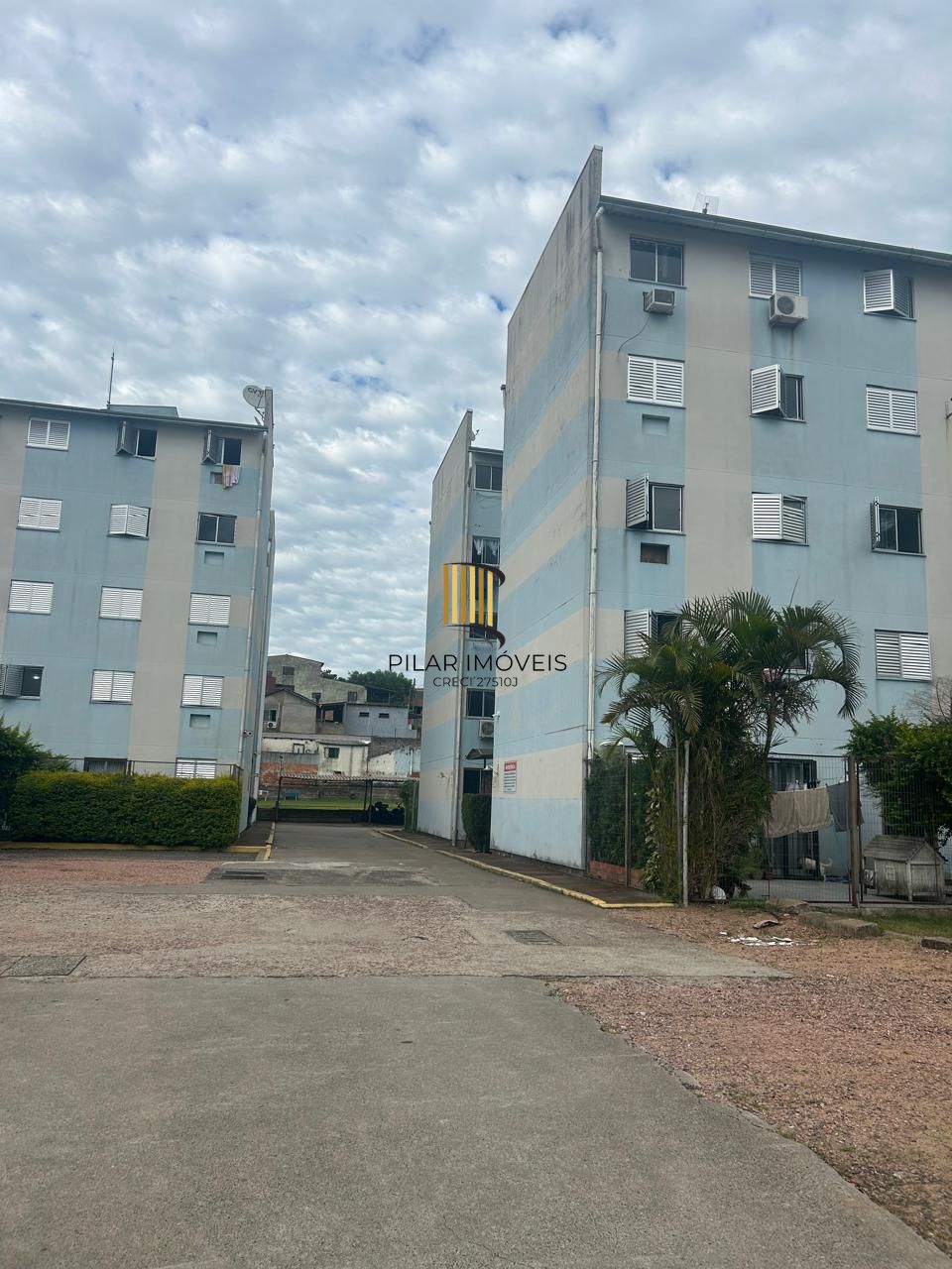 Apartamento 2 dormitorios vaga de garagem bairro Santa Teresa