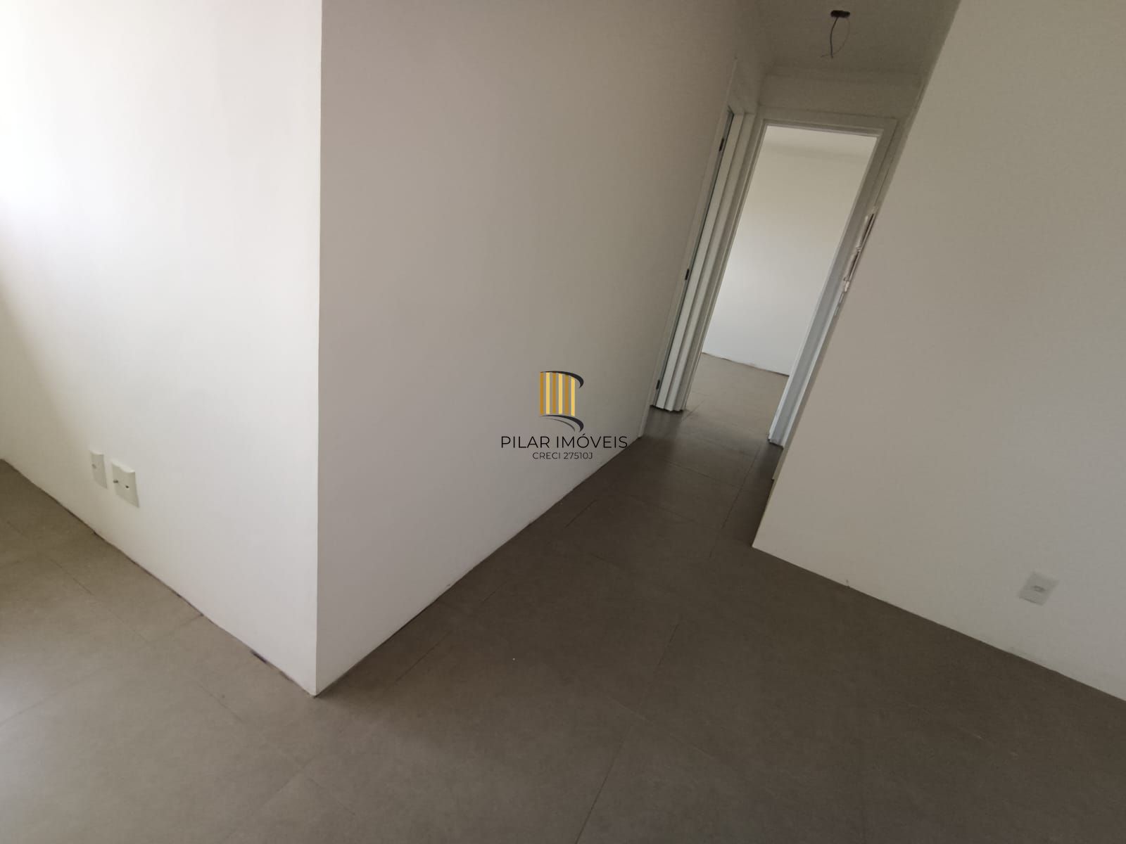 Apartamento em Porto Alegre, no bairro Vila Nova, com 2 dormitório