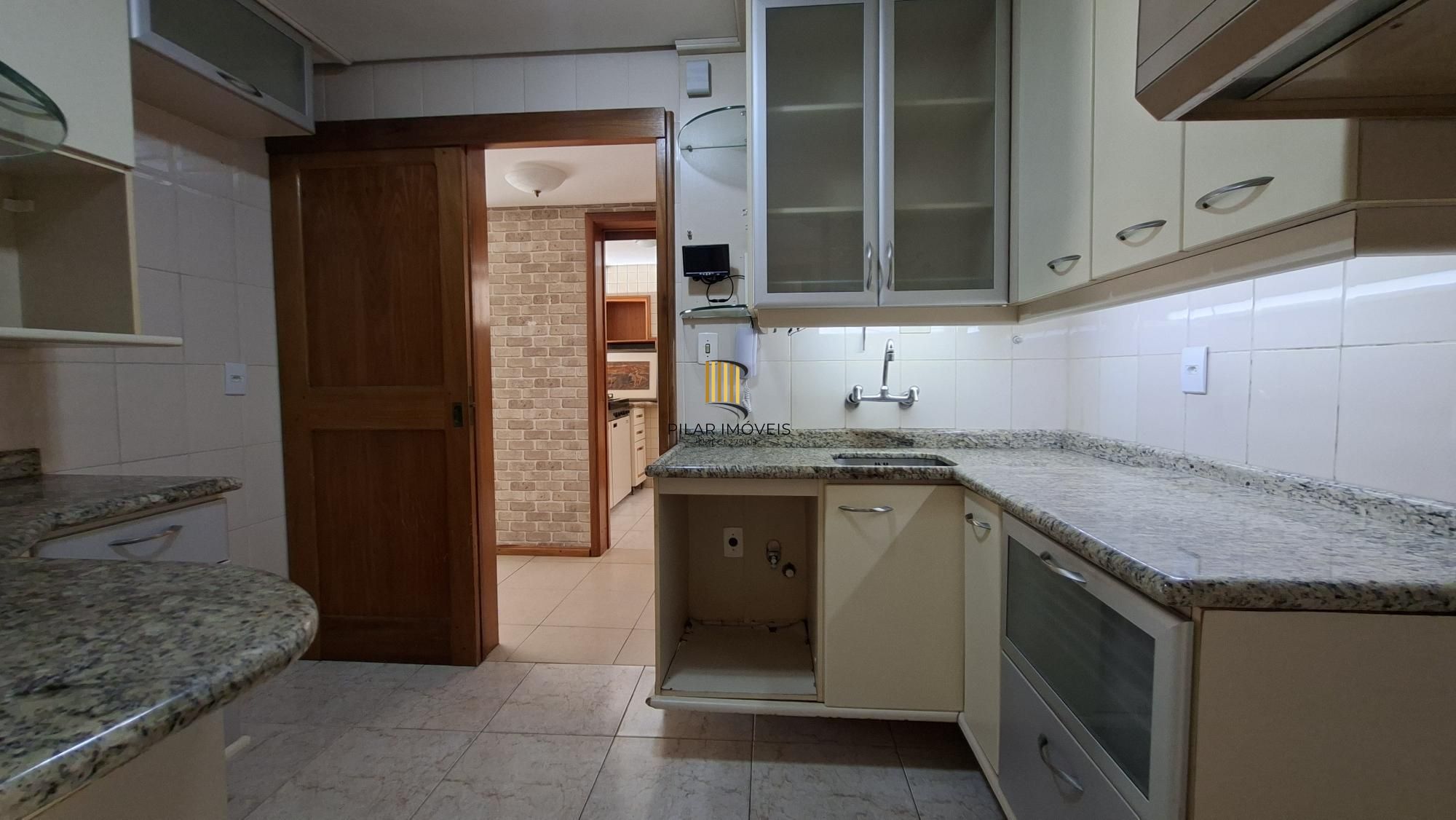 Apartamento 108,72 m² privativos,2 dormitórios, 1 suite, sacada,  garden e churrasqueira, 1 vaga coberta.