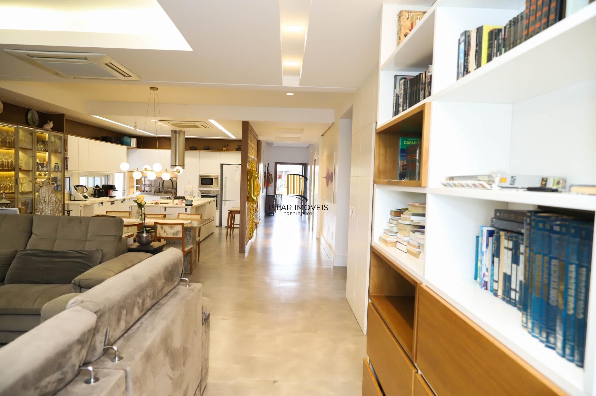 Terraville com 5 suítes