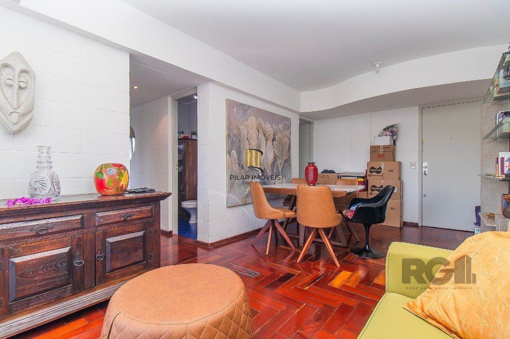 APARTAMENTO 2 DOMITÓRIOS NO BOM FIM, GARAGEM ELEVADOR PROXIMO A UFRGS PORTO ALEGRE