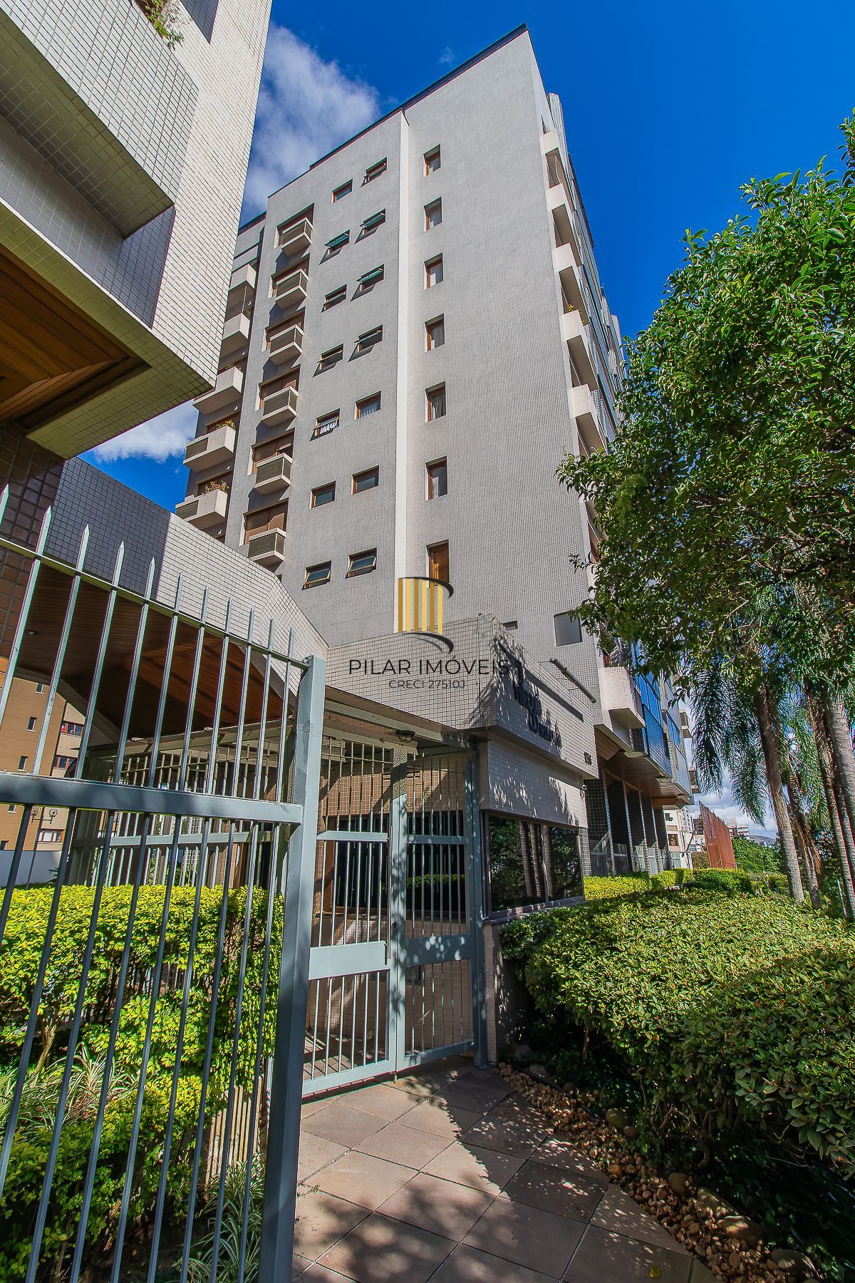 3 Dormitórios com suíte e vista próximo a Encol