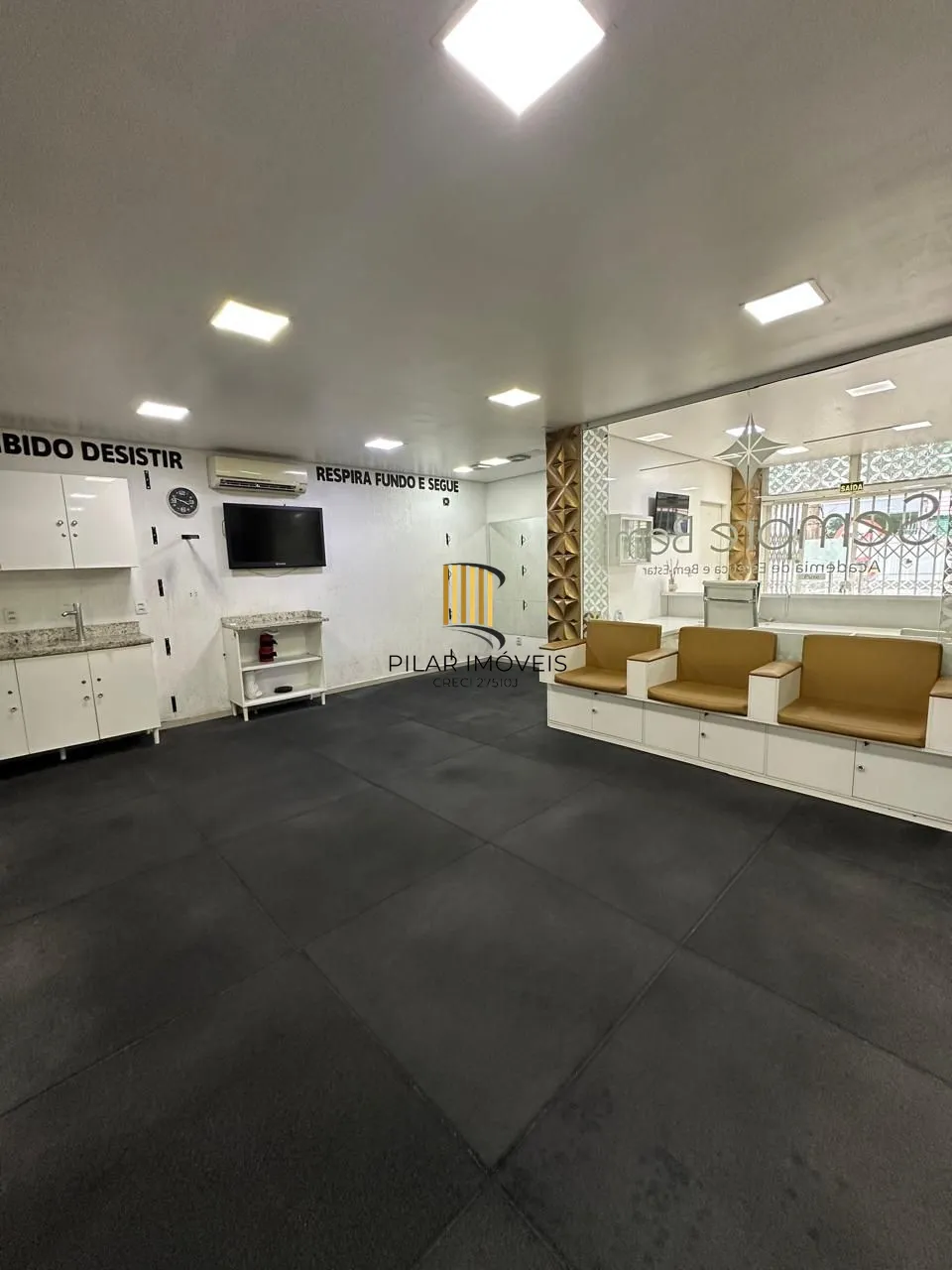 sala comercial completa