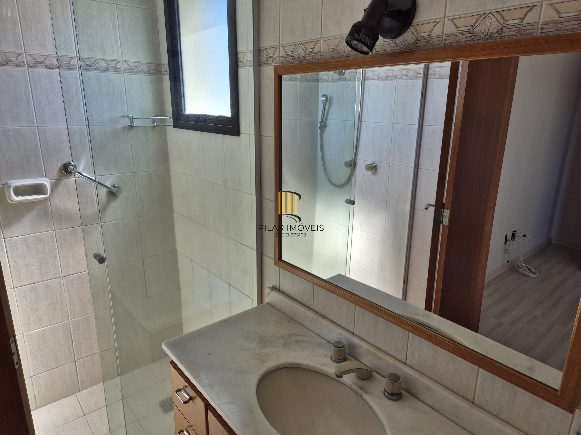 2 dormitórios com churrasqueira e vaga