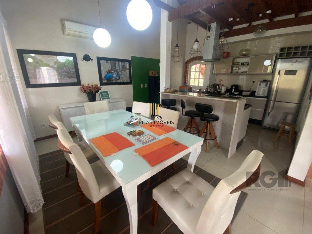 Casa em condomínio- 3 dorm. - 5 vagas -  270m² condomínio cantegril Viamão
