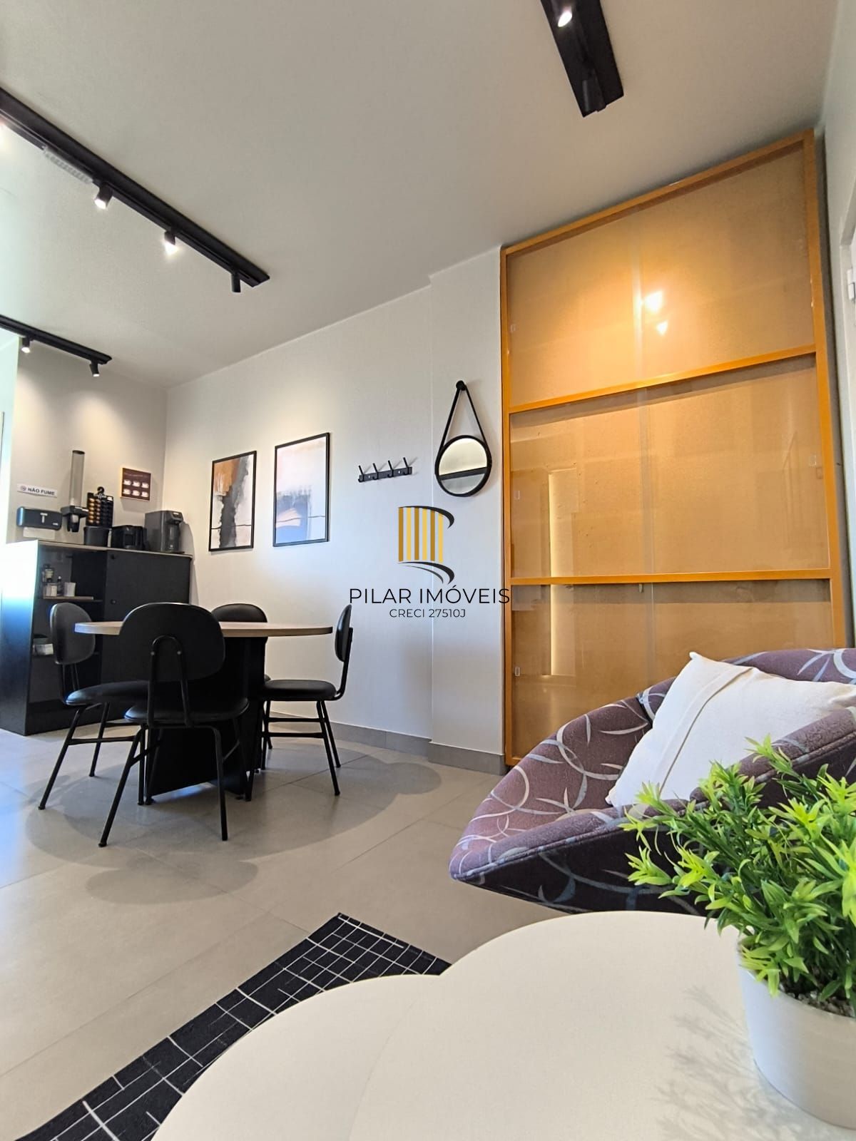 Sala Comercial com vista para o Guaíba