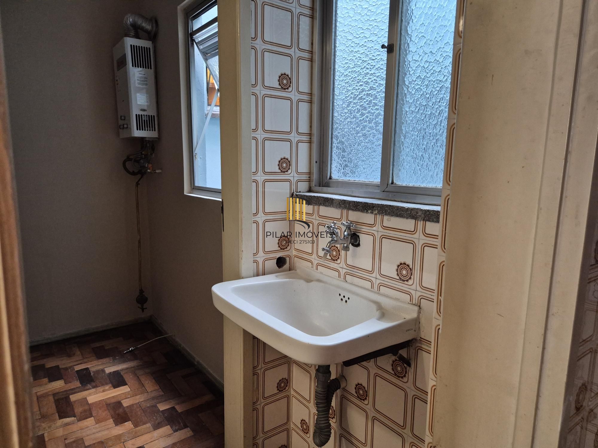 2dormitórios com vaga e elevador