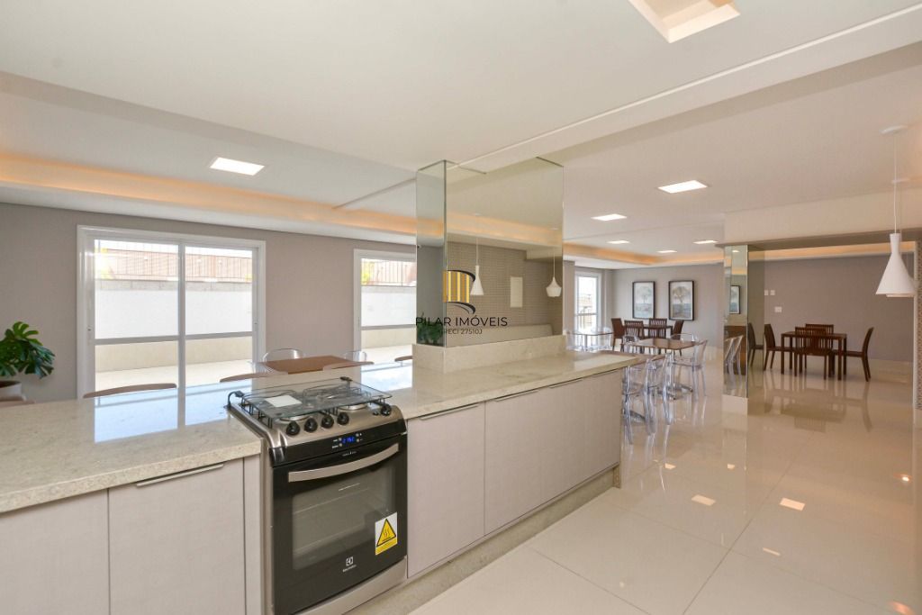 Apartamento 82m² - três dormitórios, suíte, duas vagas de garagem
